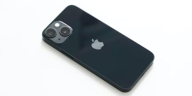 苹果13手机男生适合哪个颜色 iPhone13配色选择建议