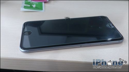 iPhone6 Plus自己手动贴膜图文攻略