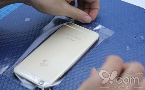 iPhone  6怎么贴膜好？三大方法告诉你如何给iPhone  6贴膜