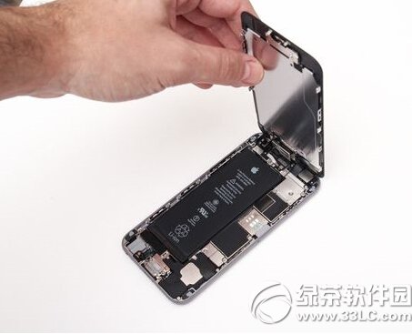 iphone6怎么换电池 iphone6拆机换电池操作教程图5