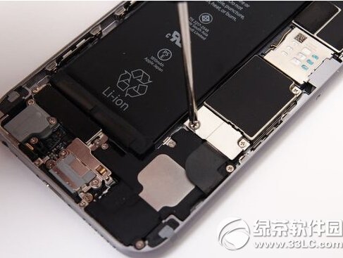 iphone6怎么换电池 iphone6拆机换电池操作教程图8