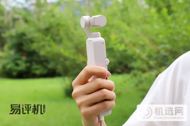 科技与设计并行：大疆DJI  Pocket2打造「白色美学」