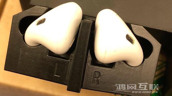 苹果 AirPods 新维修工具上线：可区分是污垢堵塞还是硬件故障