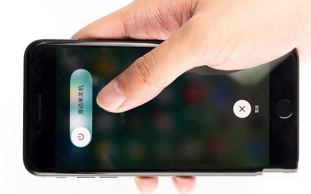 iPhone7 Plus后盖怎么打开_软件自学网