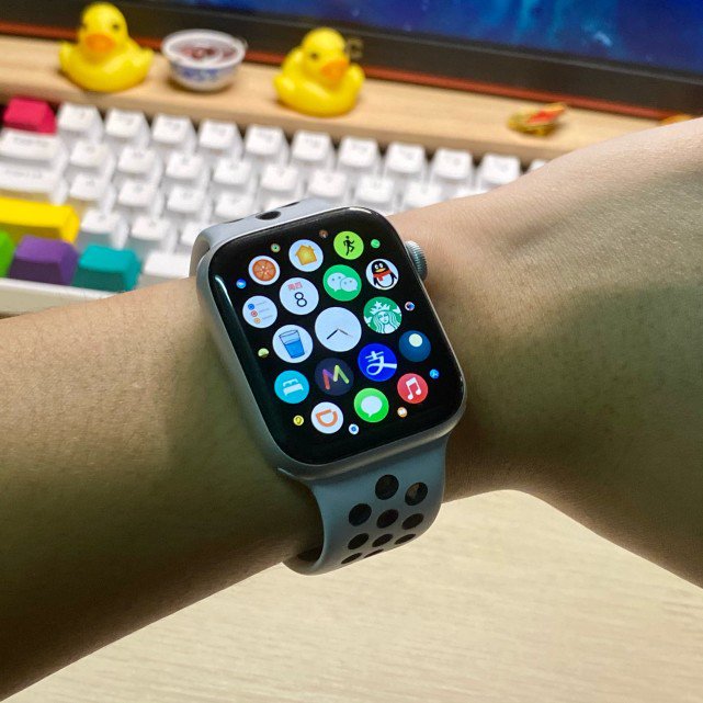 Apple  Watch  Series  6开箱评测