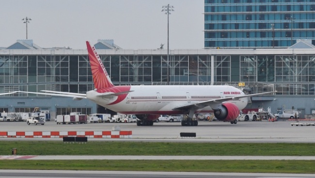 民航史上最大订单来了！印度航空拟掷千亿美元采购波音空客客机-第1张图片-9158手机教程网